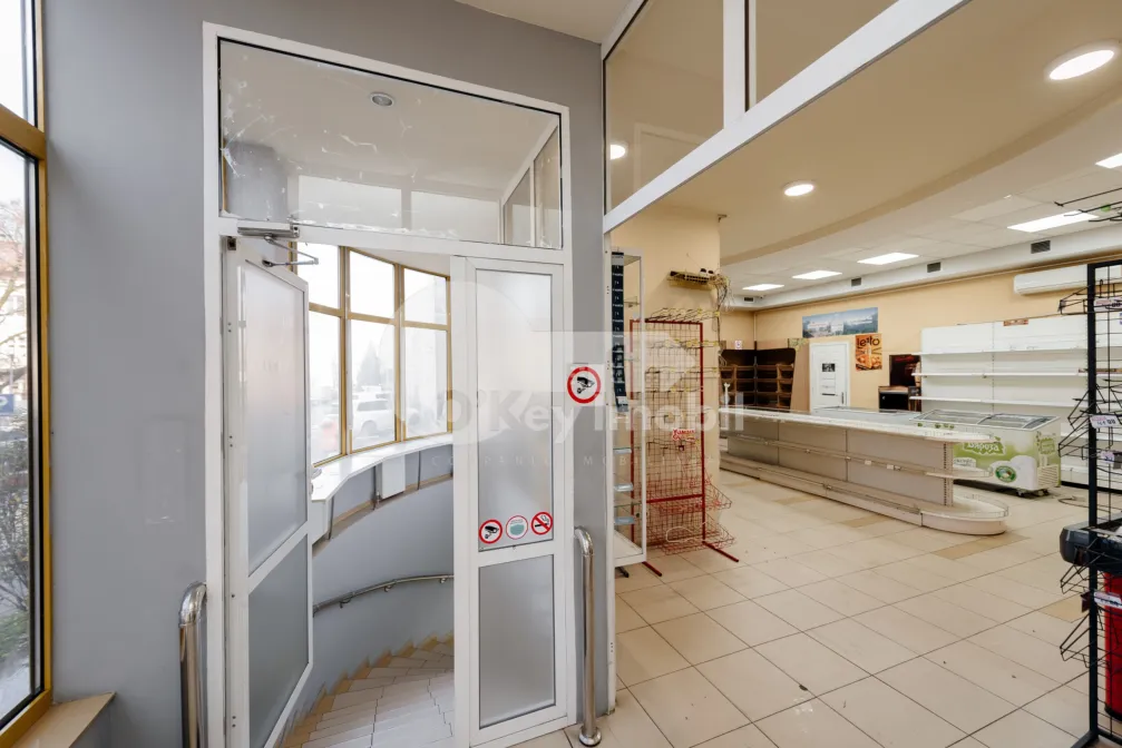 Spațiu comercial, Centru, 31 AUGUST