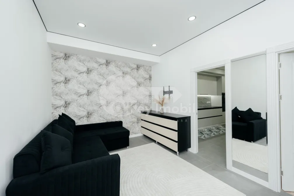 Квартира, Центр, МИХАЙ ЕМИНЕСКУ