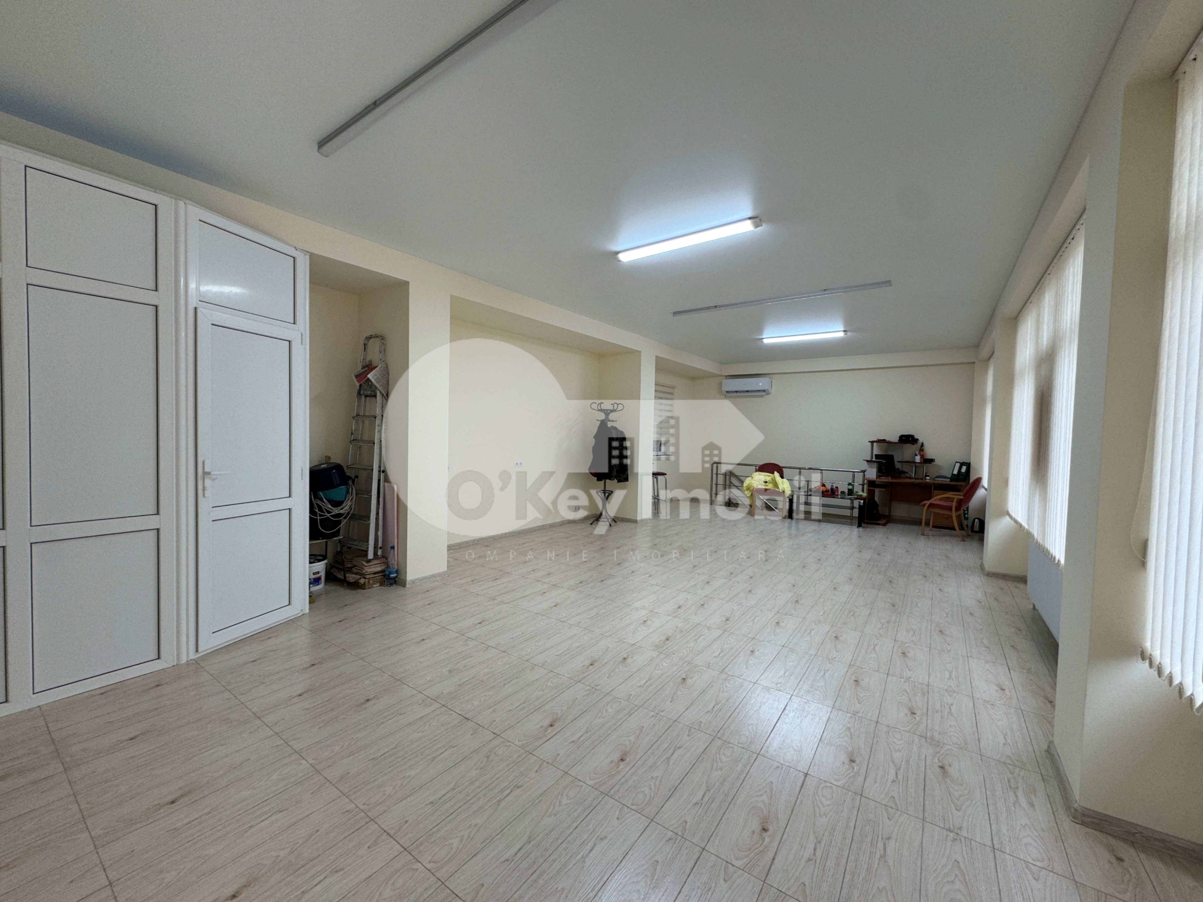 Spațiu comercial, Botanica, CUZA VODĂ