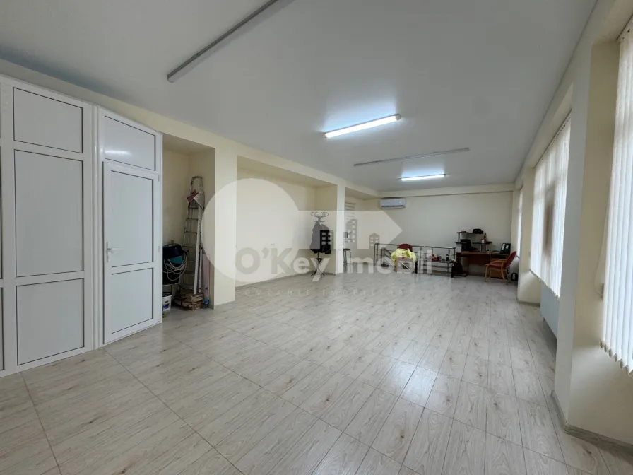 Spațiu comercial, Botanica, CUZA VODĂ