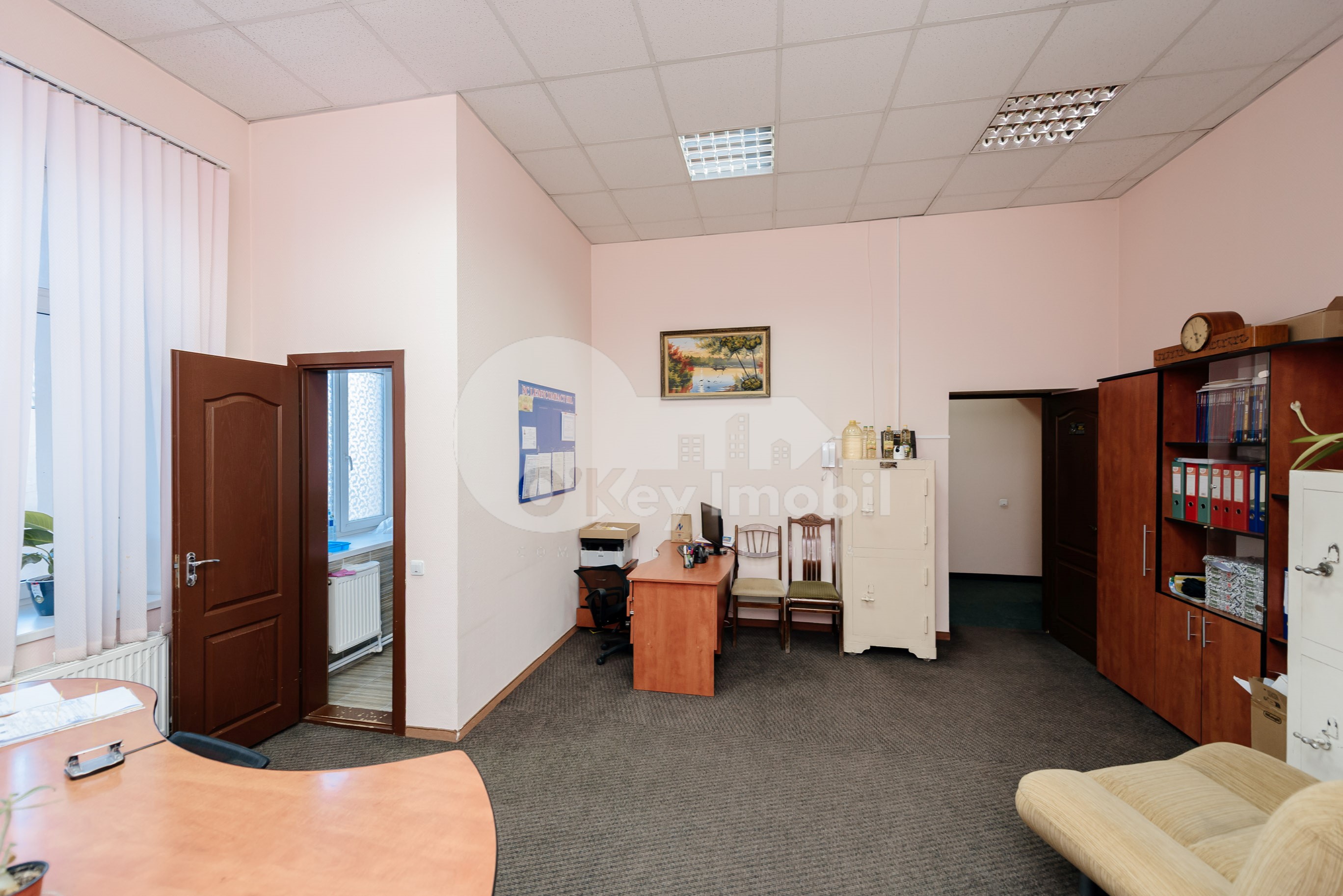 Oficiu, Centru, COLUMNA