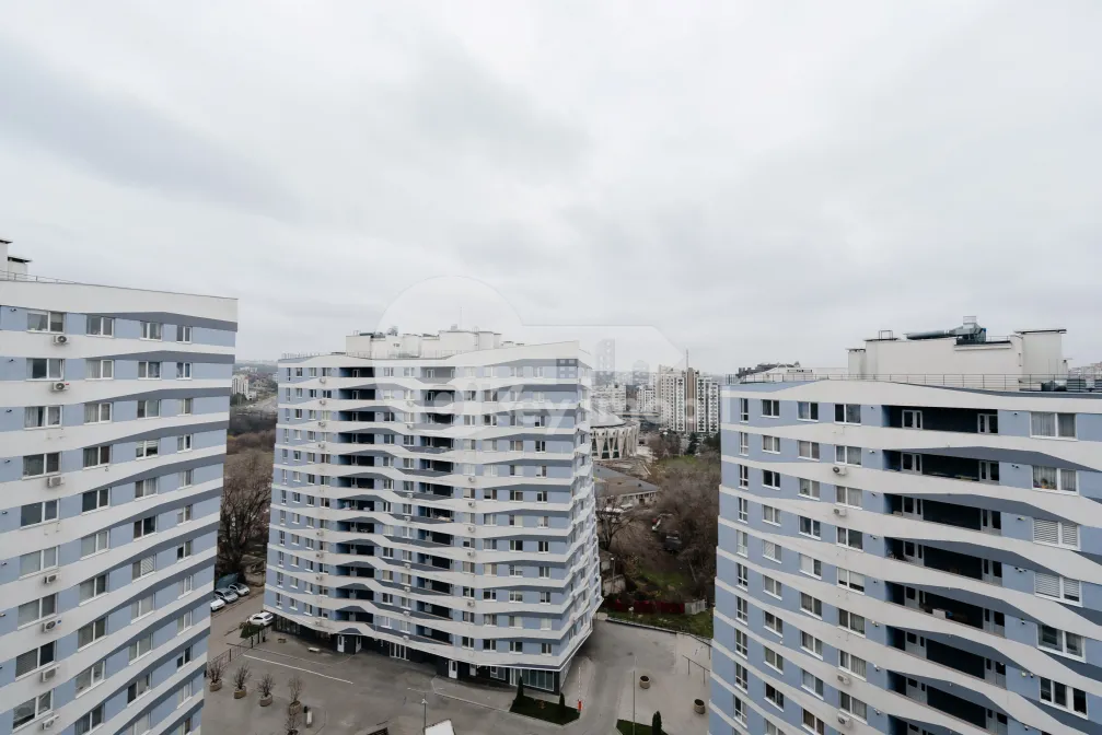 Apartament, Râșcani, CARIEREI