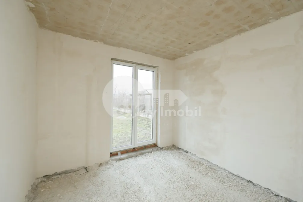 Дом, КОЖУШНА