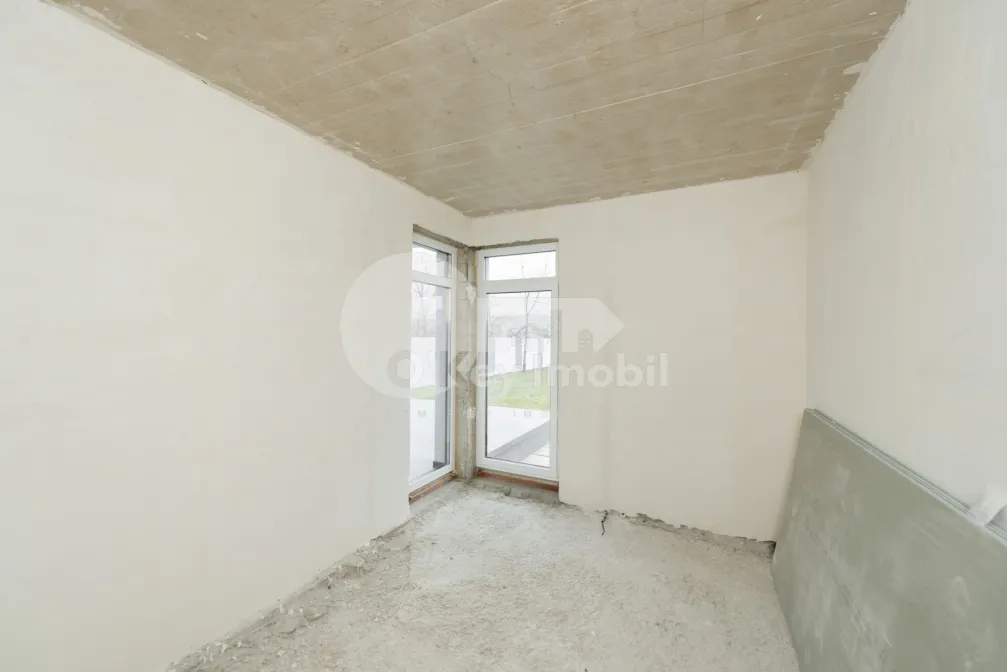 Дом, КОЖУШНА