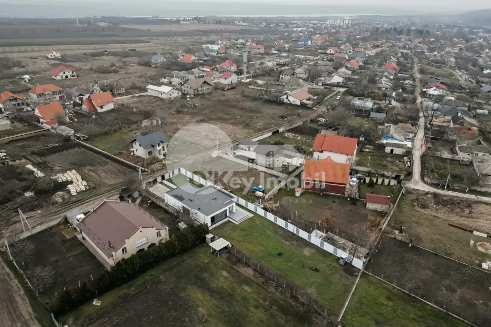 Дом, КОЖУШНА