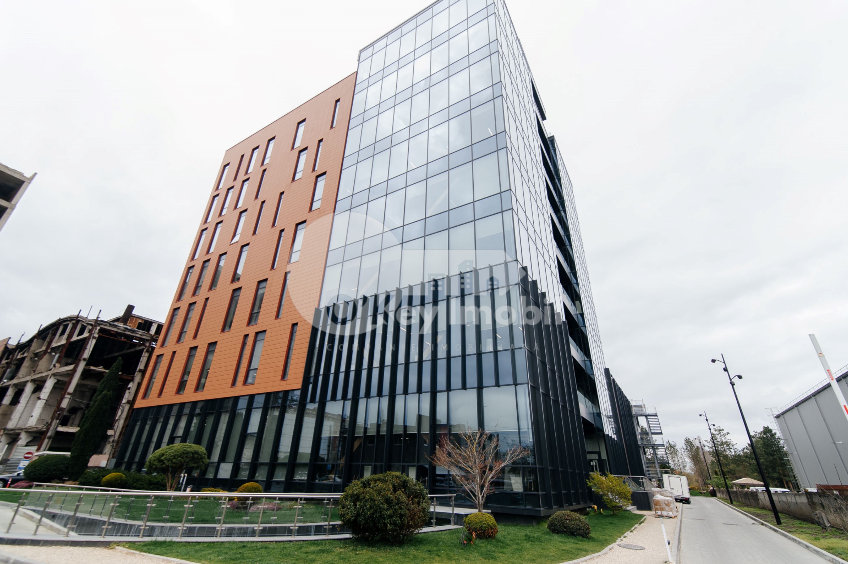 Oficiu, Centru, MIHAI VITEAZUL