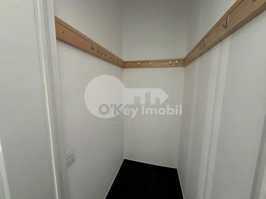 Oficiu, Centru, ION NISTOR