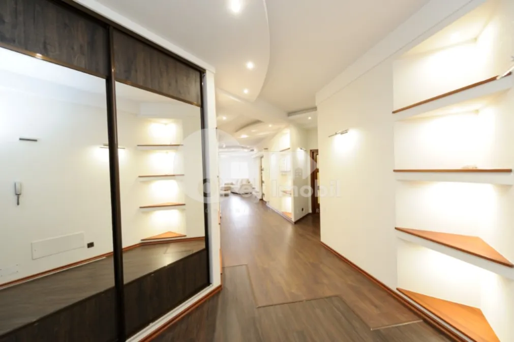 Apartament, Centru, VALEA TRANDAFIRILOR