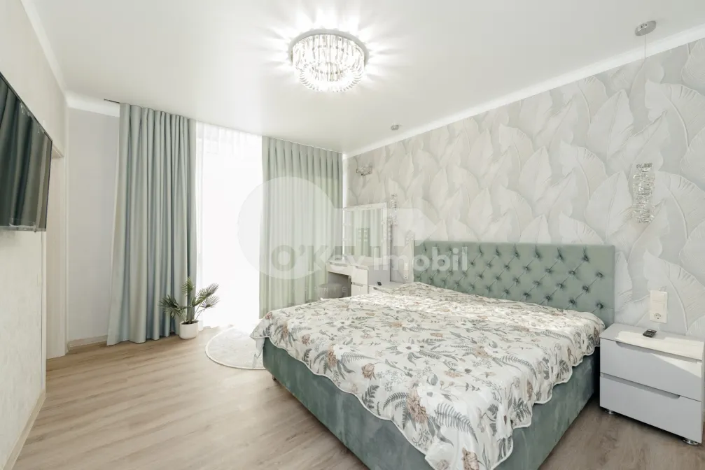 Townhouse, Botanica, PĂȘUNILOR