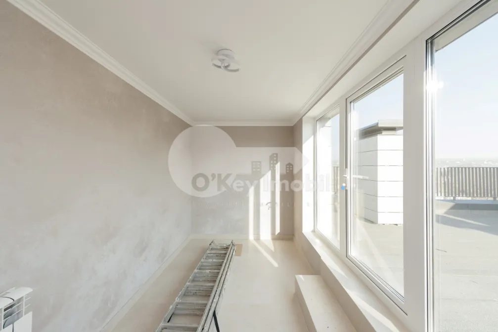 Townhouse, Botanica, PĂȘUNILOR