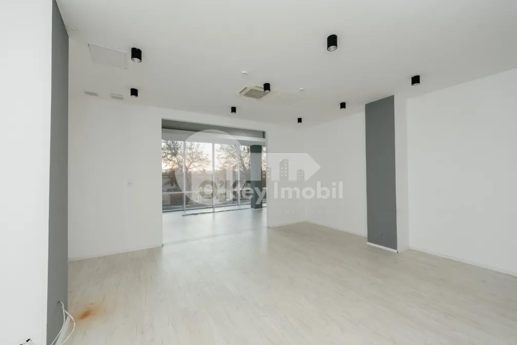 Spațiu comercial, Râșcani, PETRICANI