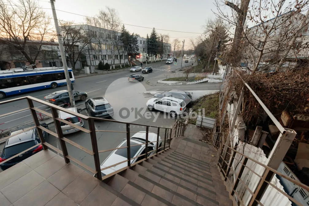 Spațiu comercial, Râșcani, PETRICANI