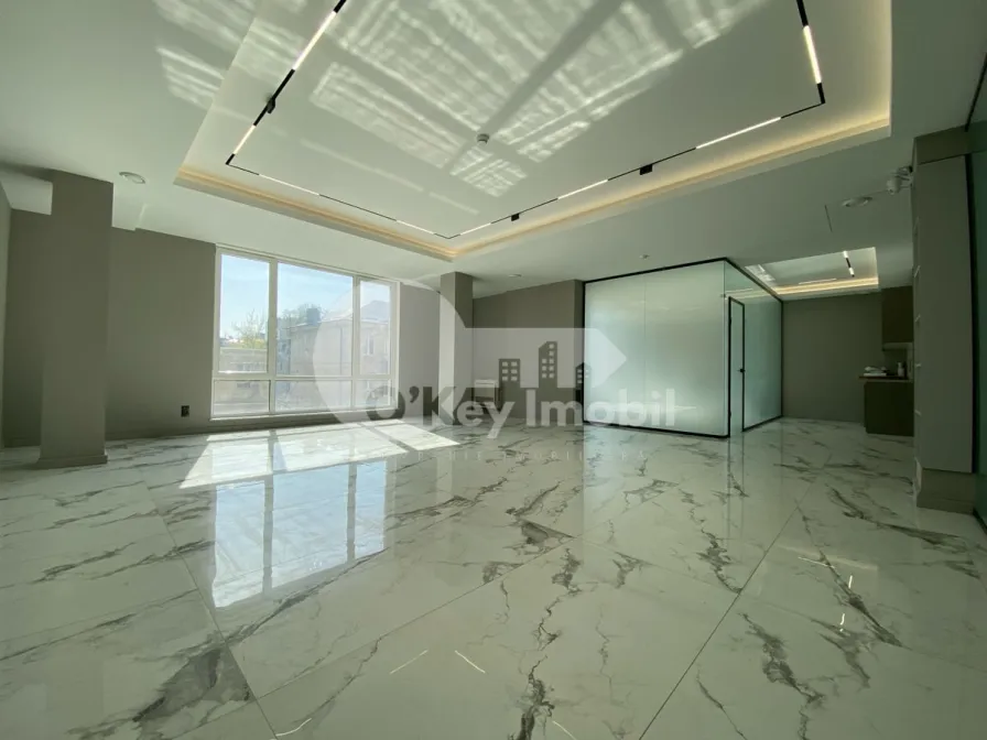 Oficiu, Centru, MIHAI EMINESCU