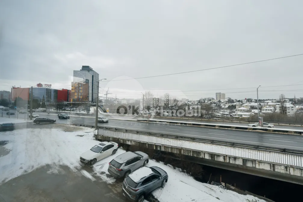 Spațiu comercial, Centru, MELESTIU