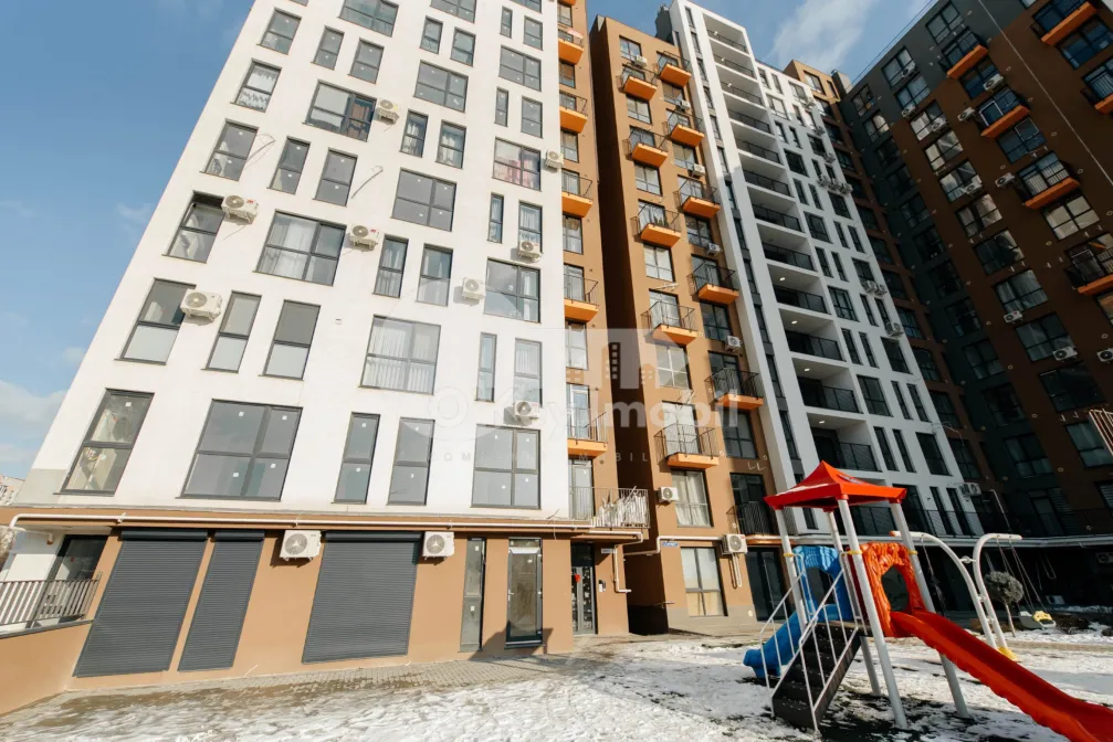 Spațiu comercial, Râșcani, CORNEȘTI