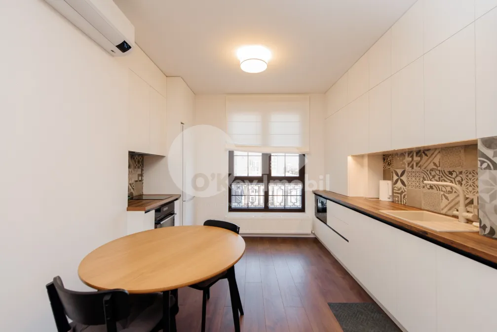 Apartament, Centru, ALEXANDRU CEL BUN