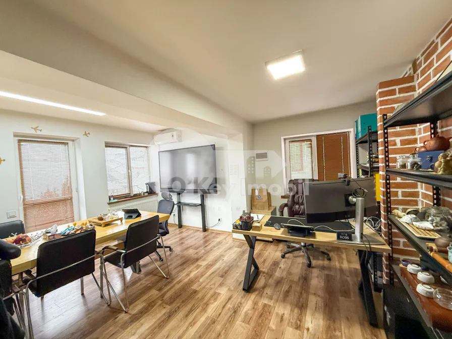 Oficiu, Centru, ARMENEASCĂ