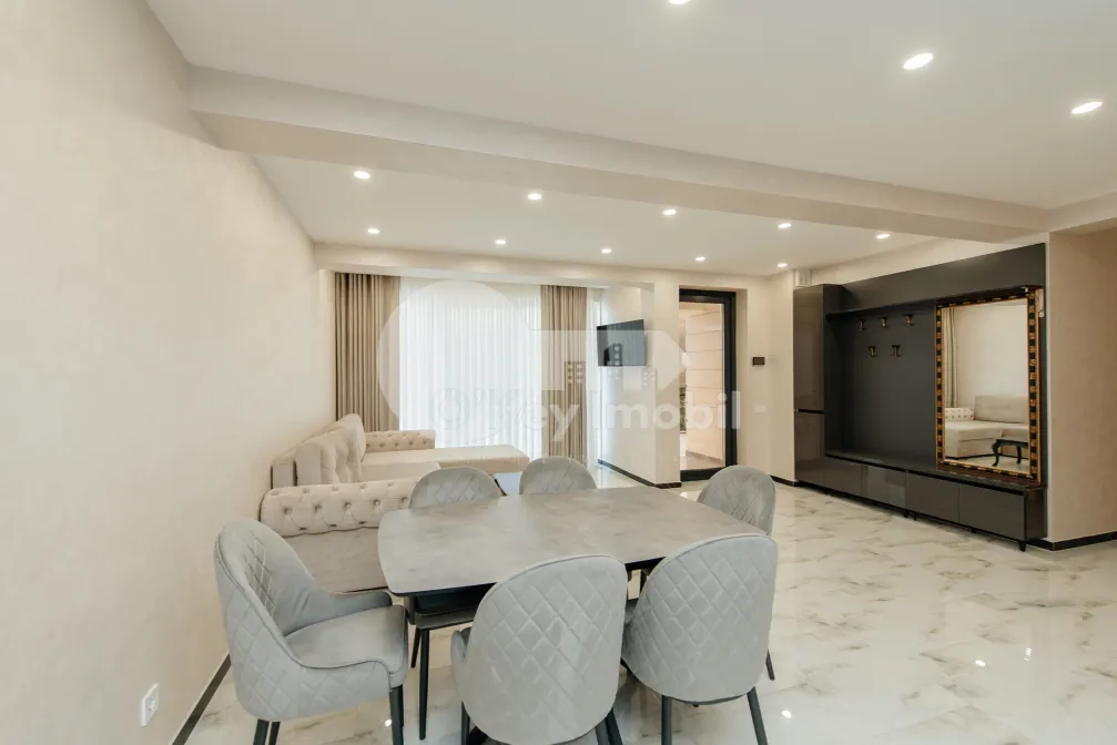 Дом, Ботаника, МУЗЕЛОР