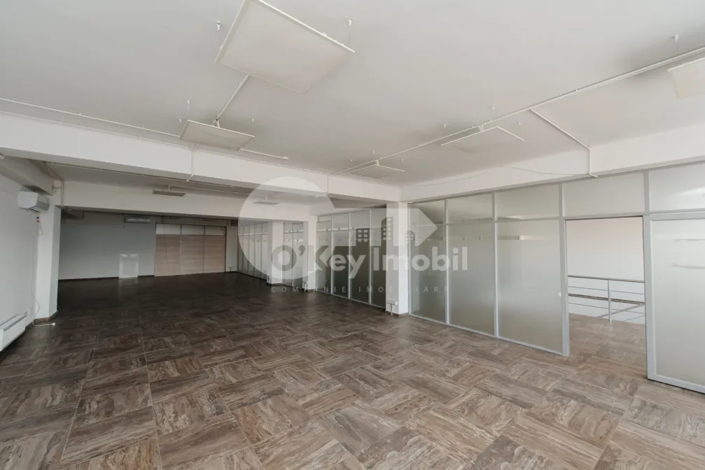 Spațiu comercial, Centru, 31 AUGUST