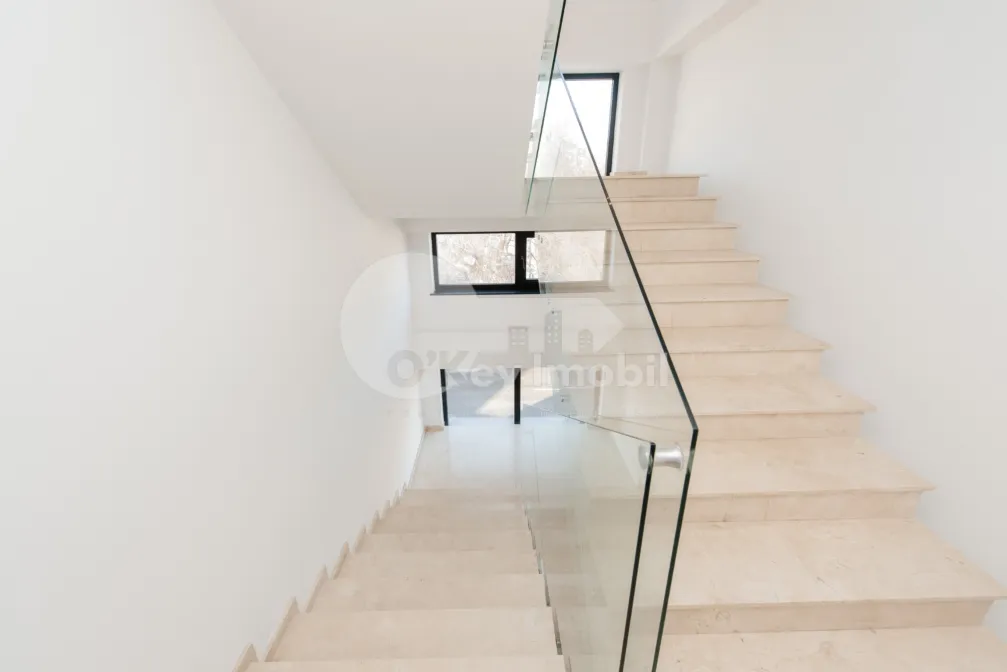 Oficiu, Centru, VASILE ALECSANDRI