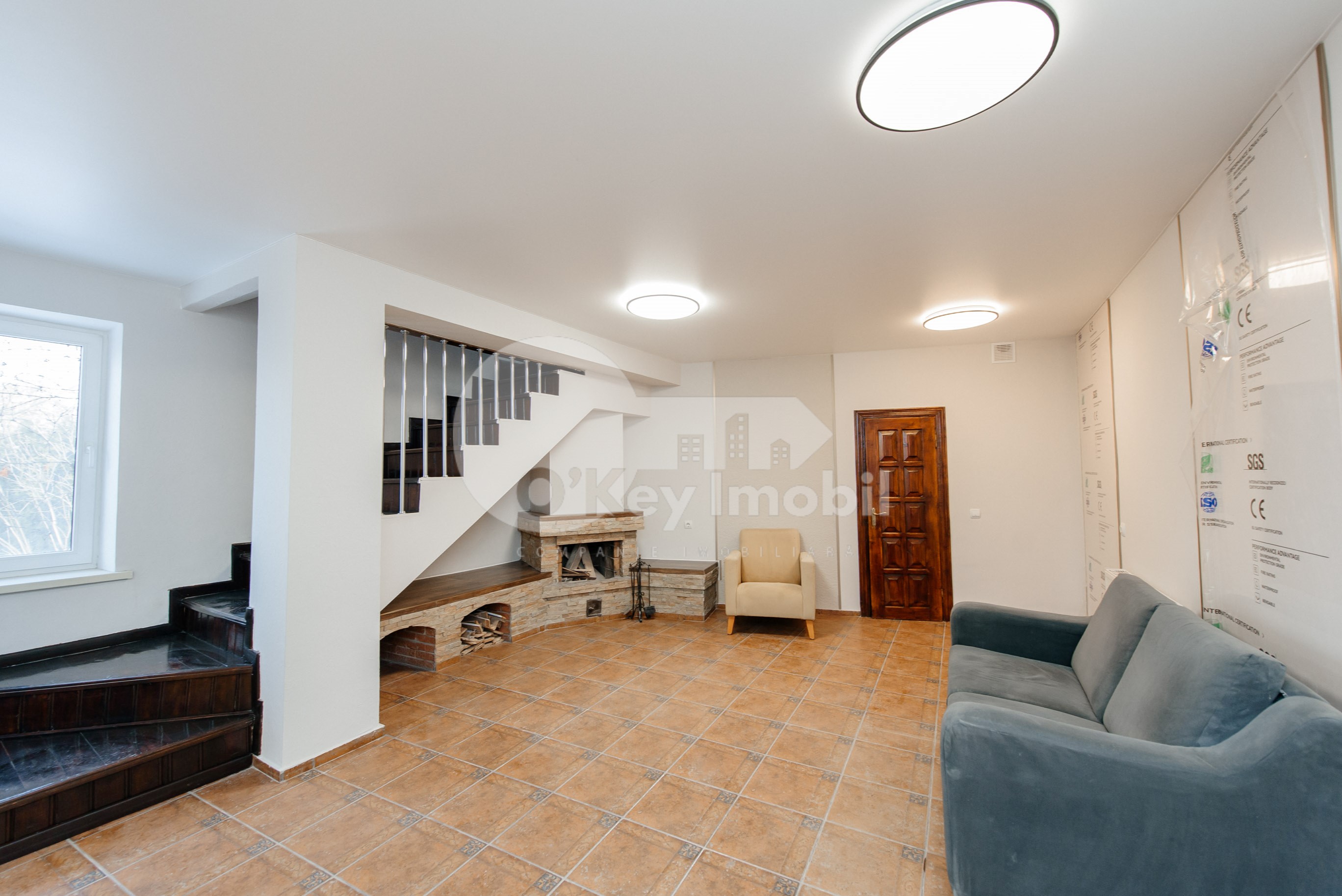 Oficiu, Centru, ALEXEI ȘCIUSEV