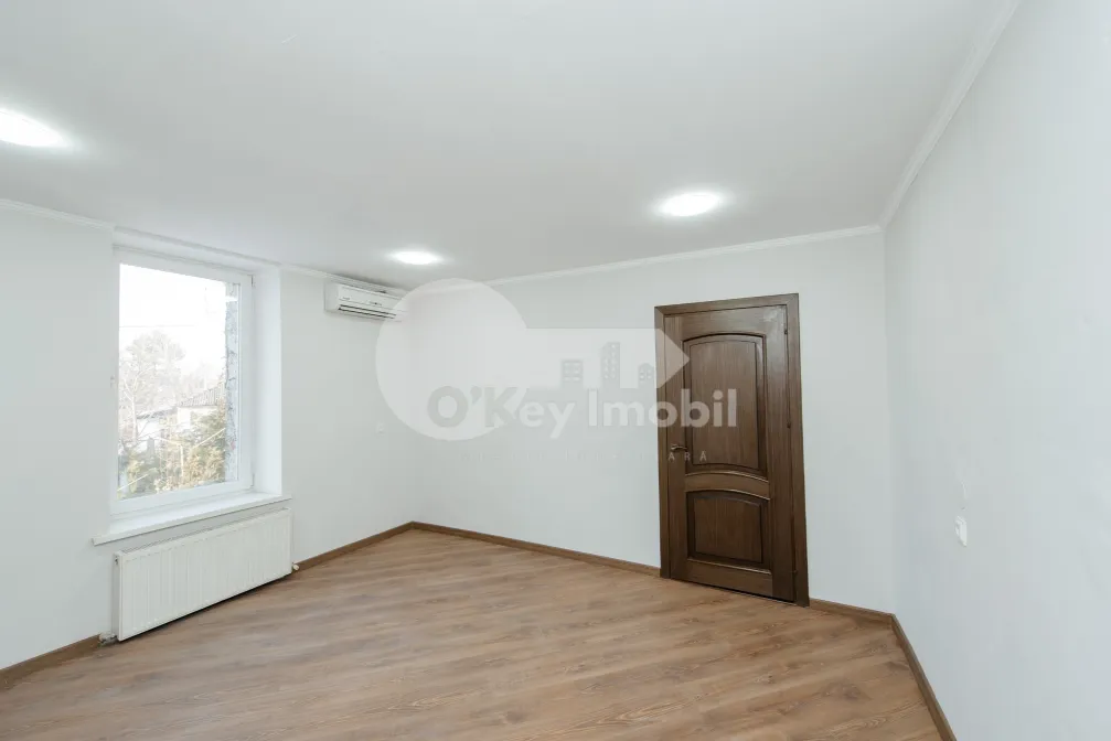 Комм. помещение, Центр, ЩУСЕВА