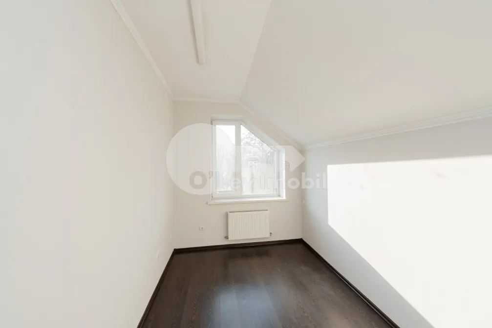 Комм. помещение, Центр, ЩУСЕВА