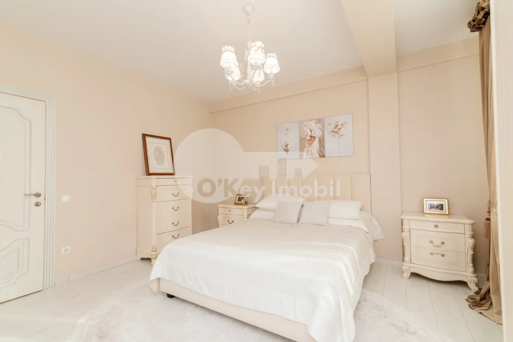 Townhouse, Centru, MELESTIU