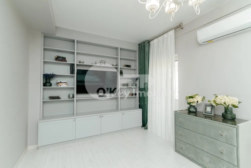 Townhouse, Centru, MELESTIU