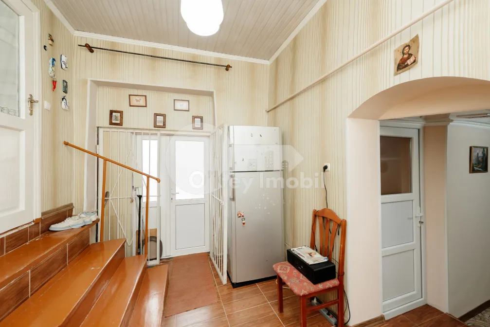 Дом, КРИУЛЯНЫ