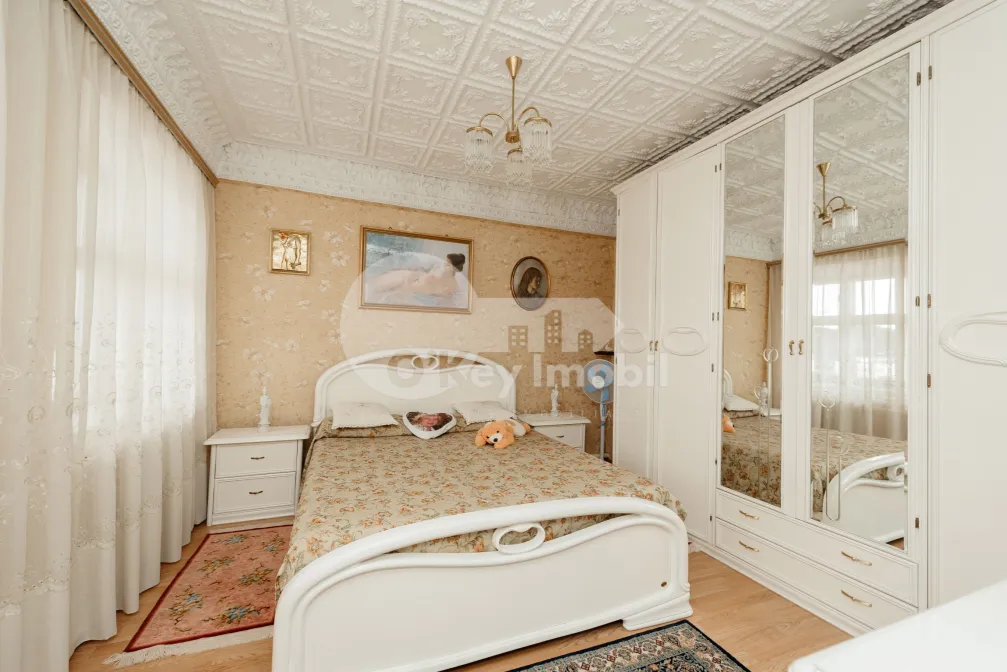 Дом, КРИУЛЯНЫ