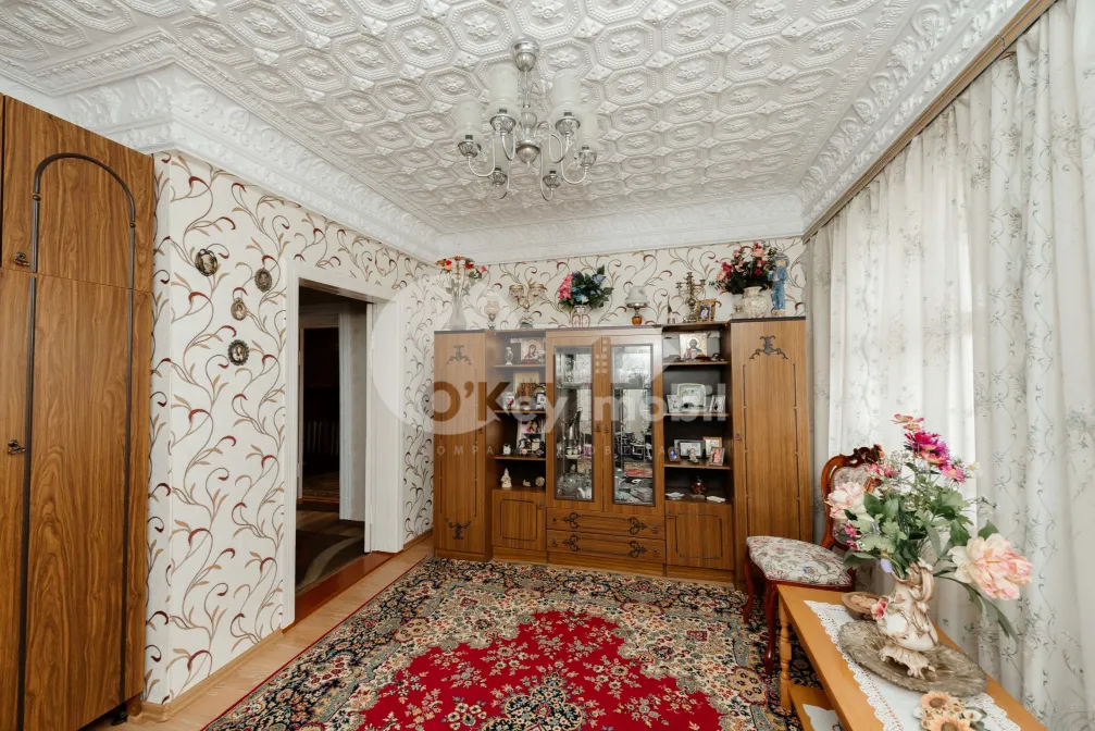 Дом, КРИУЛЯНЫ