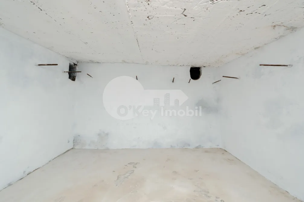 Дом, КРИУЛЯНЫ