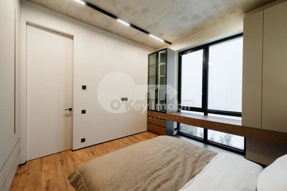 Дом, ПОЯНА ДОМНЯСКЭ