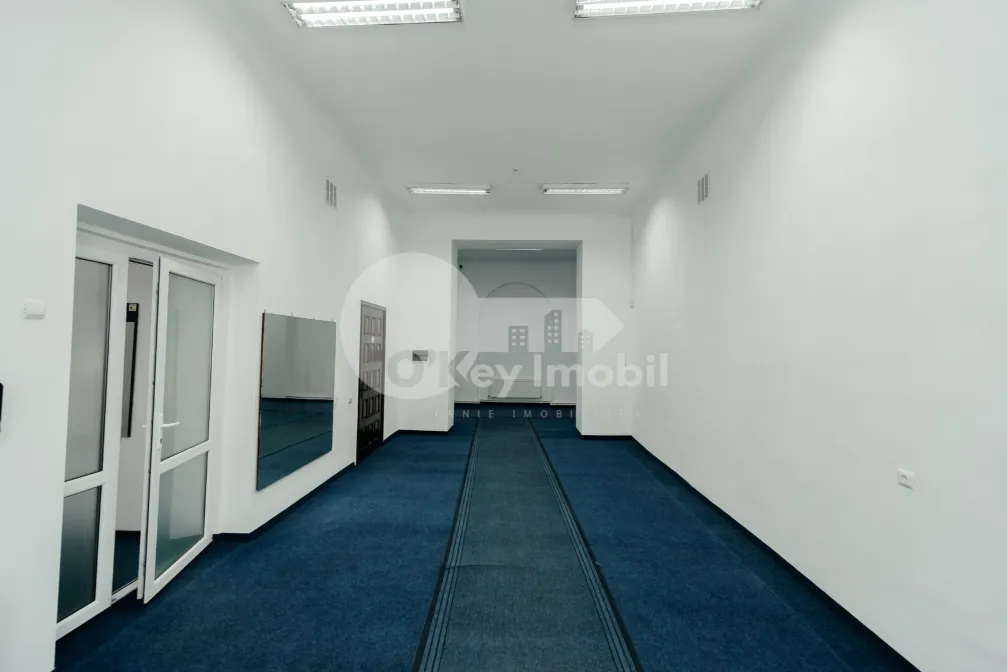 Oficiu, Centru, ALEXEI ȘCIUSEV