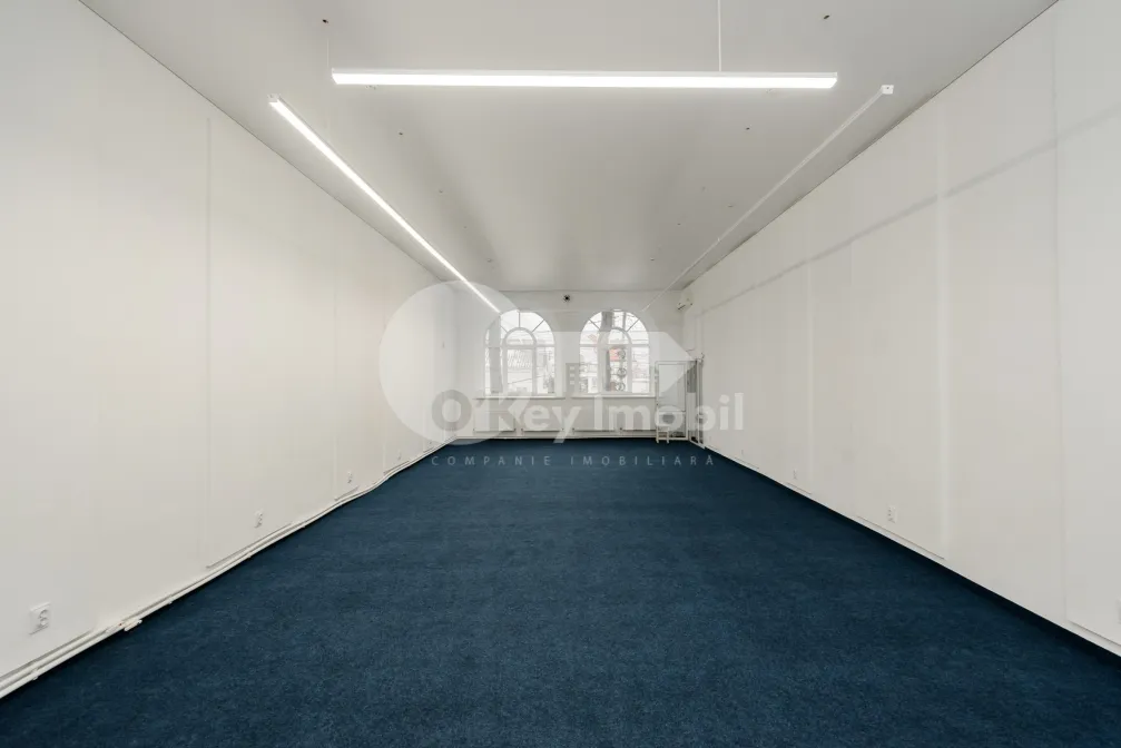 Oficiu, Centru, ALEXEI ȘCIUSEV