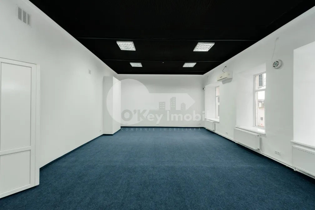 Oficiu, Centru, ALEXEI ȘCIUSEV