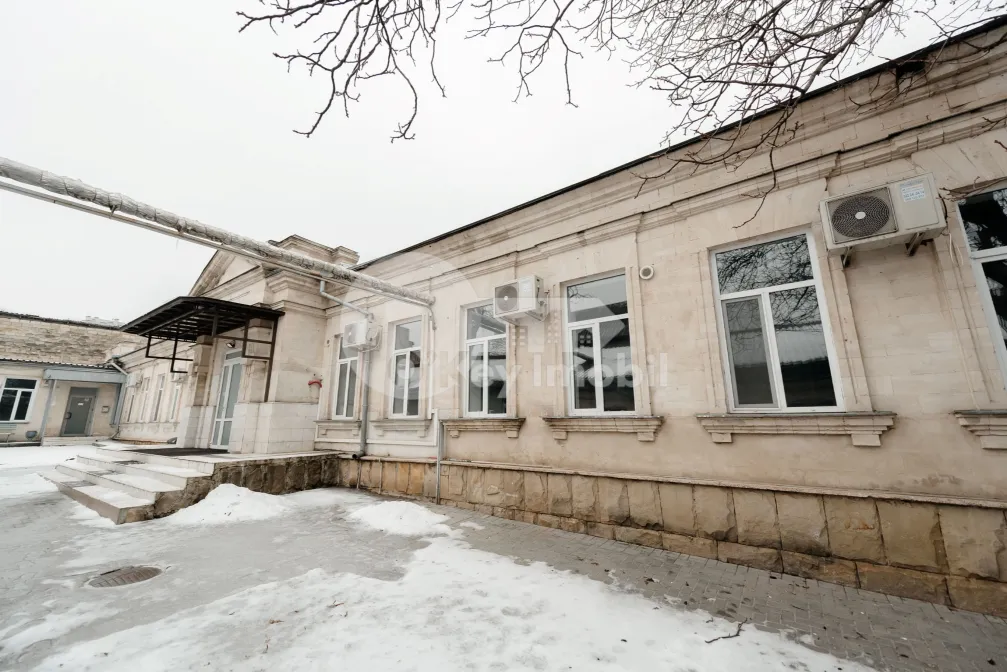 Oficiu, Centru, ALEXEI ȘCIUSEV