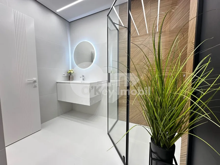 Квартира, Чеканы, МИРЧА ЧЕЛ БЭТРЫН