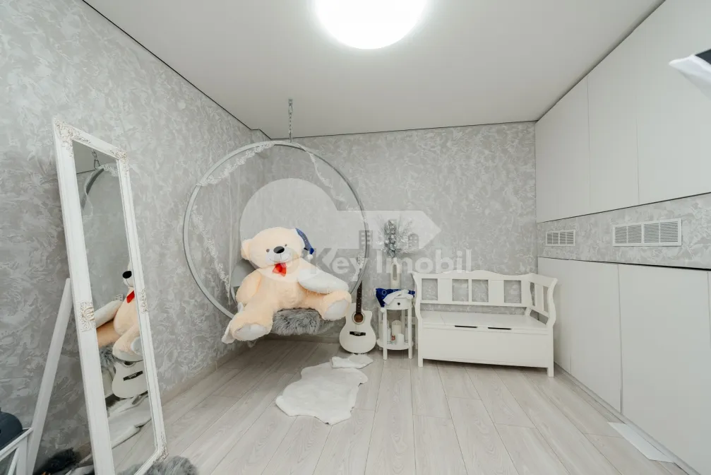 Комм. помещение, Ботаника, ТЕИЛОР