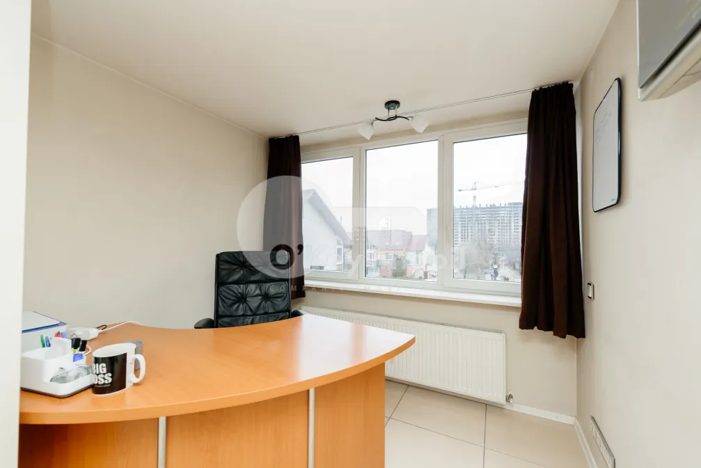 Spațiu comercial, Botanica, BUREBISTA