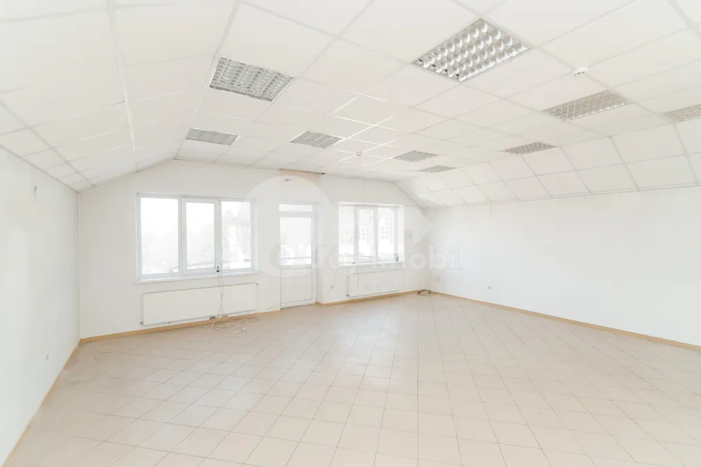 Комм. помещение, Центр, АНТОН КРИХАН