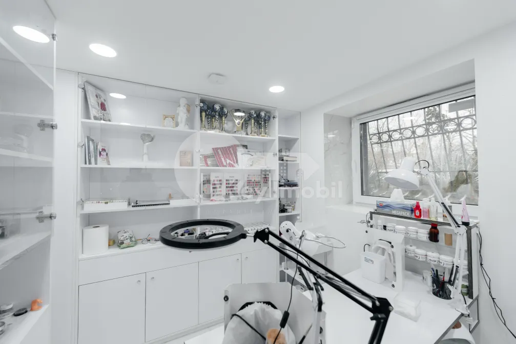 Spațiu comercial, Buiucani, ION PELIVAN