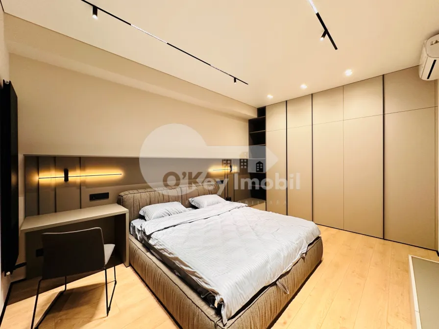 Пентхаус, Чеканы, МИЛЕСКУ СПЭТАРУ