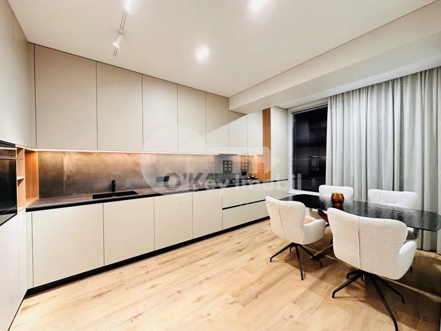 Penthouse, Ciocana, NICOLAE MILESCU SPĂTARU