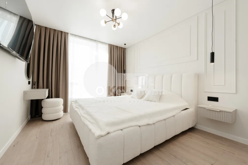 Apartament, Durlești, REGINA ELISABETA