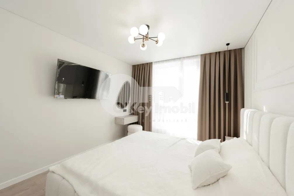 Apartament, Durlești, REGINA ELISABETA