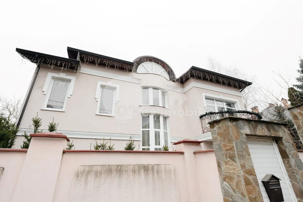 Spațiu comercial, TELECENTRU