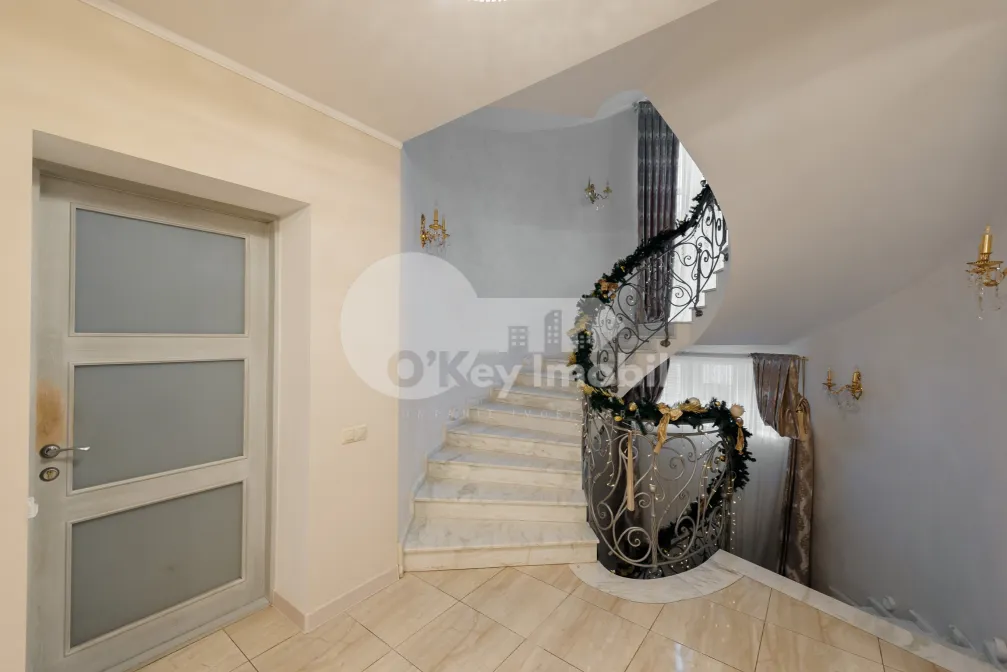 Spațiu comercial, TELECENTRU