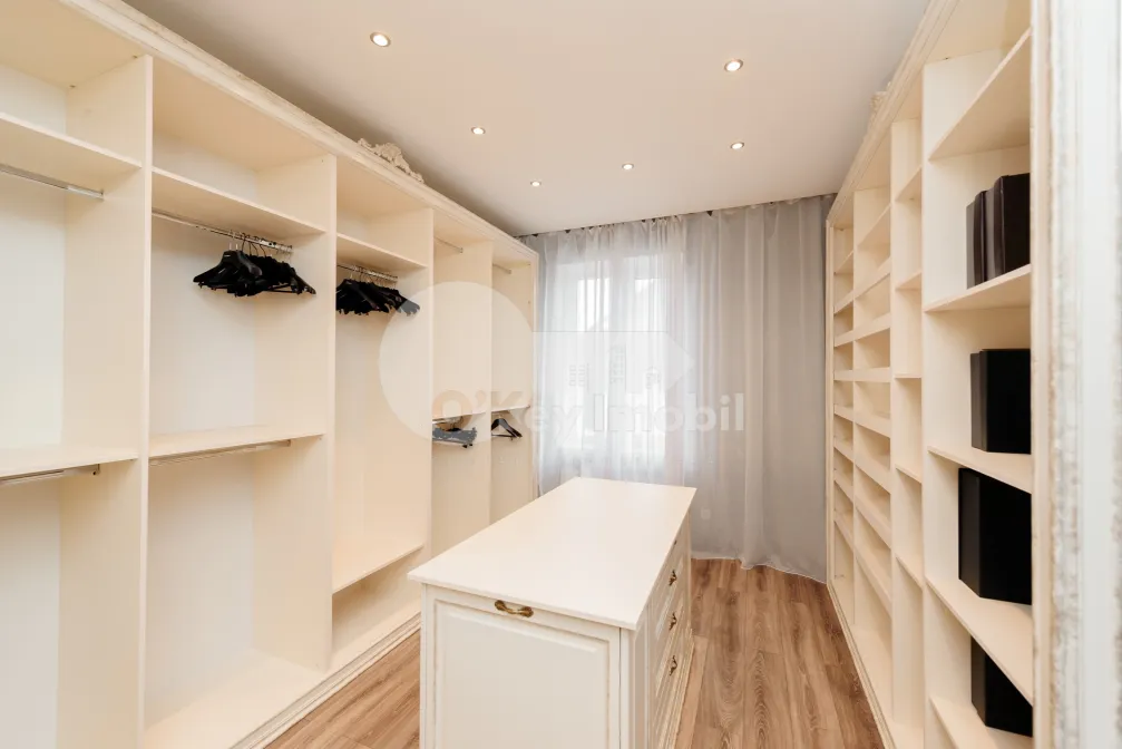 Spațiu comercial, TELECENTRU